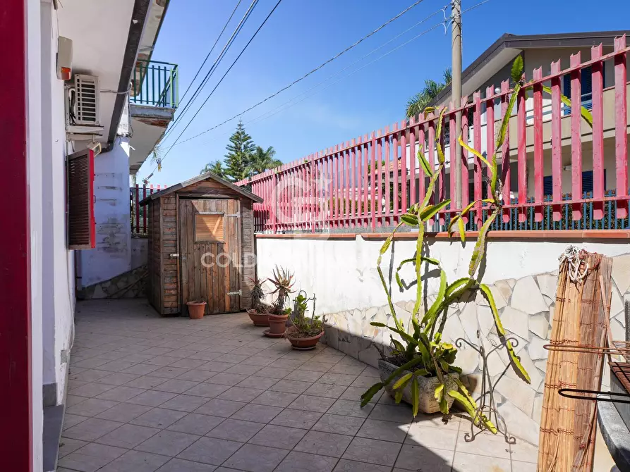 Immagine 5 di Casa indipendente in vendita  in TRAV. IX 44 a Mascali