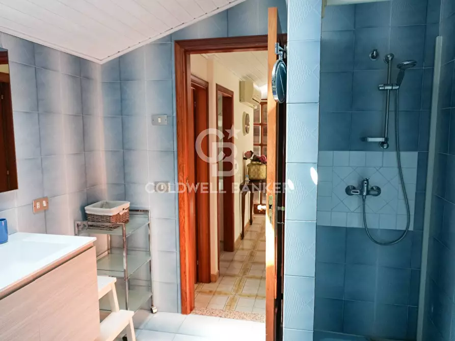 Immagine 6 di Appartamento in vendita  in Via Stromboli 3 a Giardini-Naxos