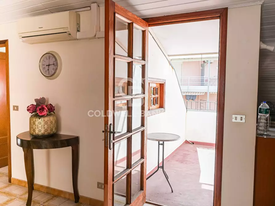Immagine 18 di Appartamento in vendita  in Via Stromboli 3 a Giardini-Naxos