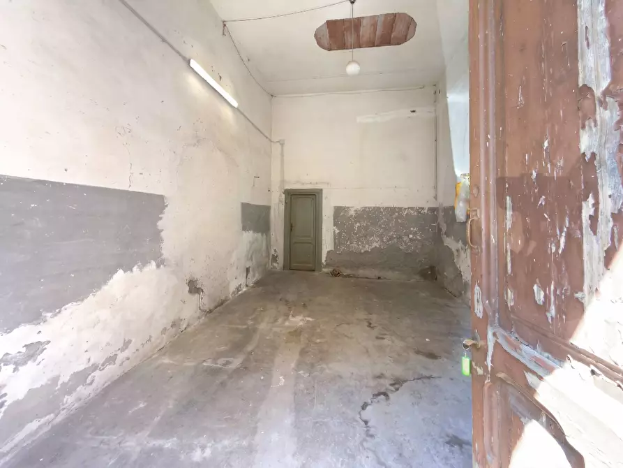 Immagine 2 di Magazzino in affitto  in Via Tommaso Carletti 29 a Viterbo