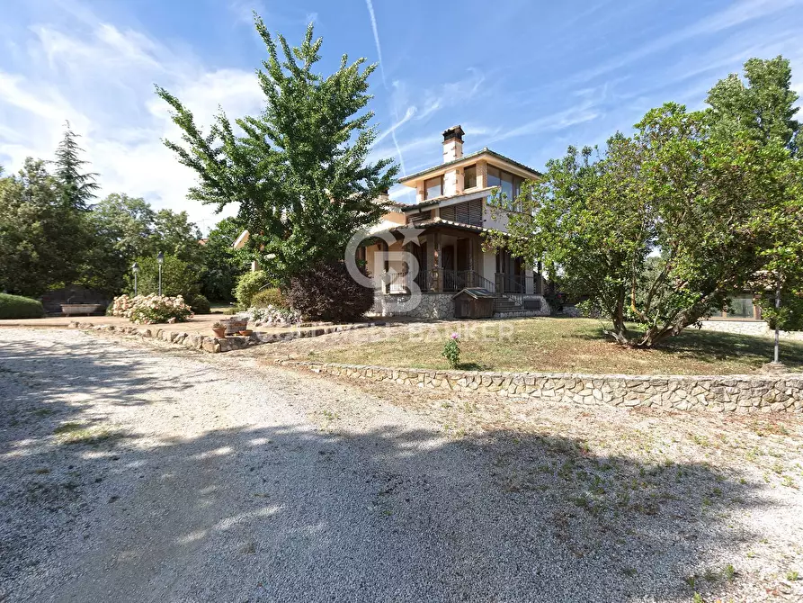 Immagine 6 di Villa in vendita  in Via del Castagno 7 a Manziana
