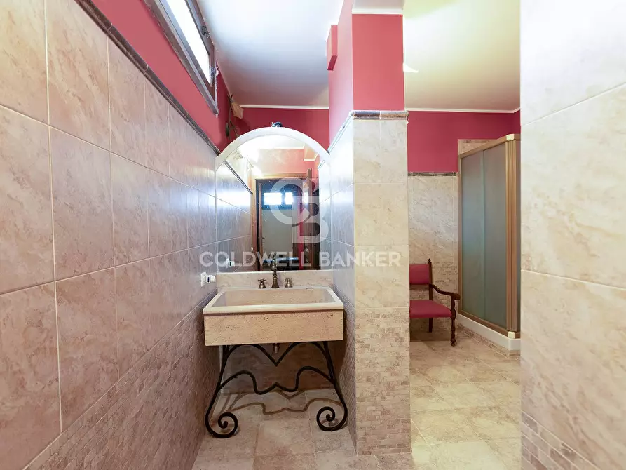 Immagine 40 di Villa in vendita  in Via del Castagno 7 a Manziana