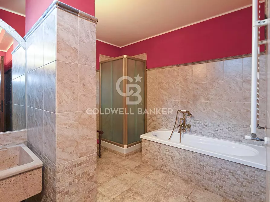 Immagine 42 di Villa in vendita  in Via del Castagno 7 a Manziana