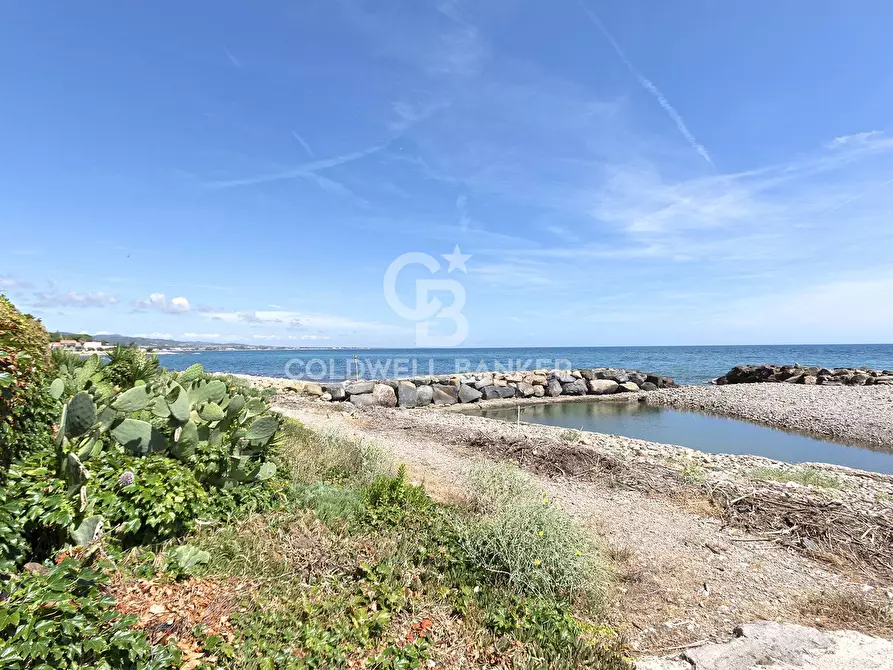 Immagine 37 di Villa in vendita  in Via Aurelia 136 a Santa Marinella