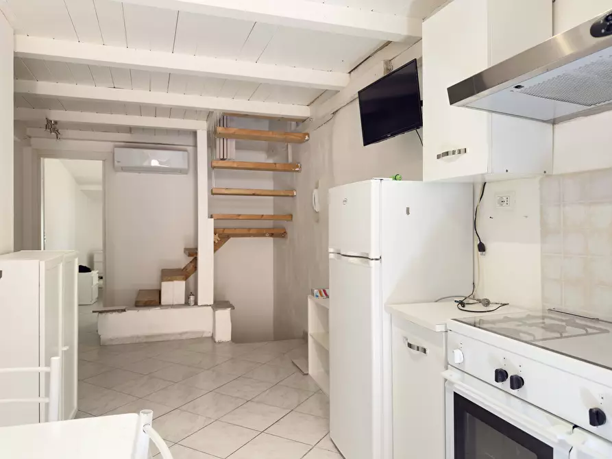 Immagine 3 di Appartamento in affitto  in Via delle Fabbriche 45 a Viterbo