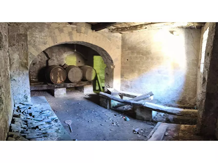 Immagine 18 di Palazzo in vendita  in VIA CASTELLO a Caiazzo