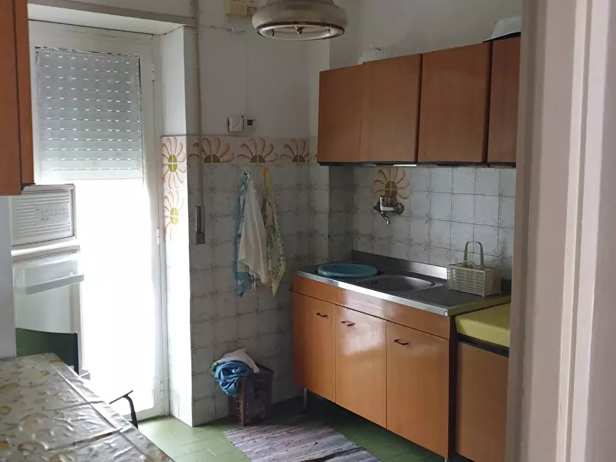 Immagine 7 di Villa in vendita  in via Toscana 33 a Terracina