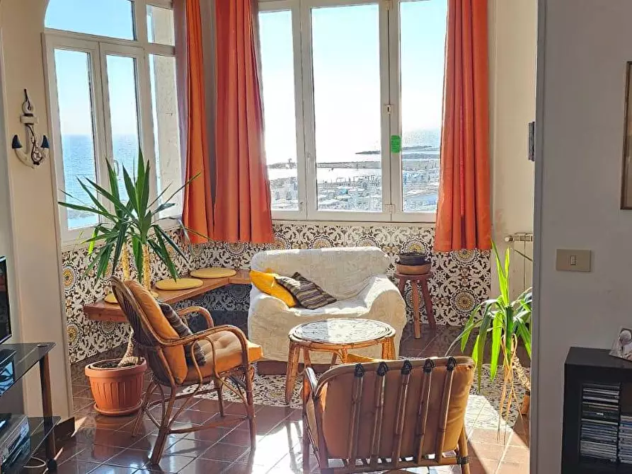 Immagine 5 di Appartamento in vendita  in Lungomare Regina Elena 108 a Ladispoli