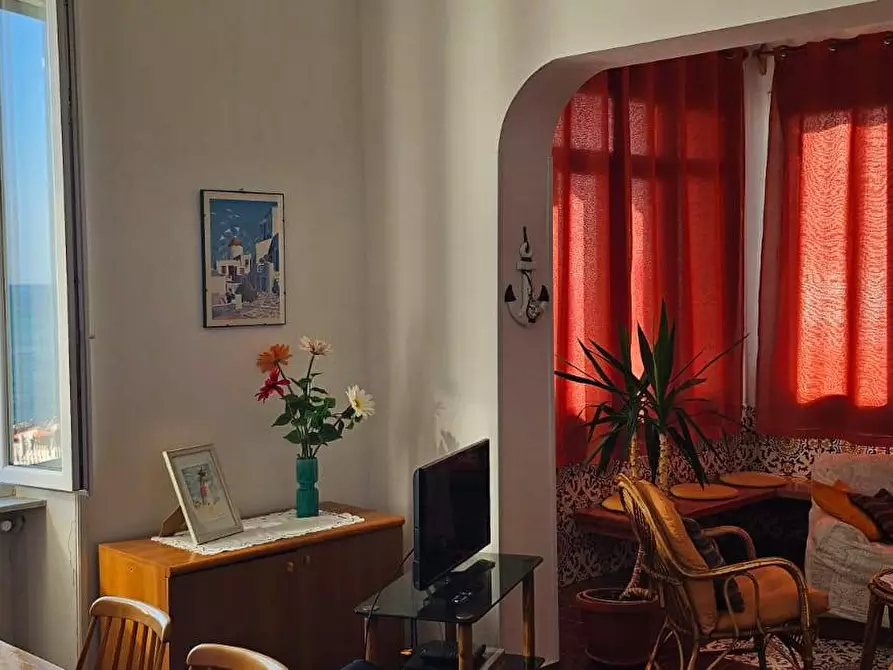 Immagine 22 di Appartamento in vendita  in Lungomare Regina Elena 108 a Ladispoli