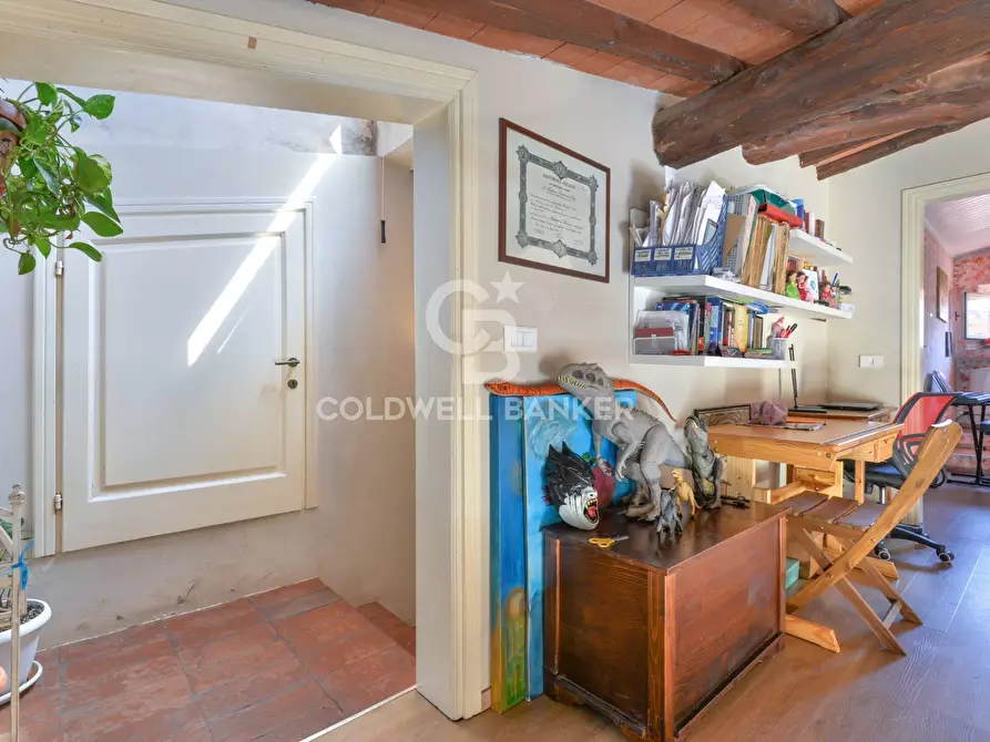 Immagine 18 di Appartamento in vendita  in Via Roma a Portoferraio