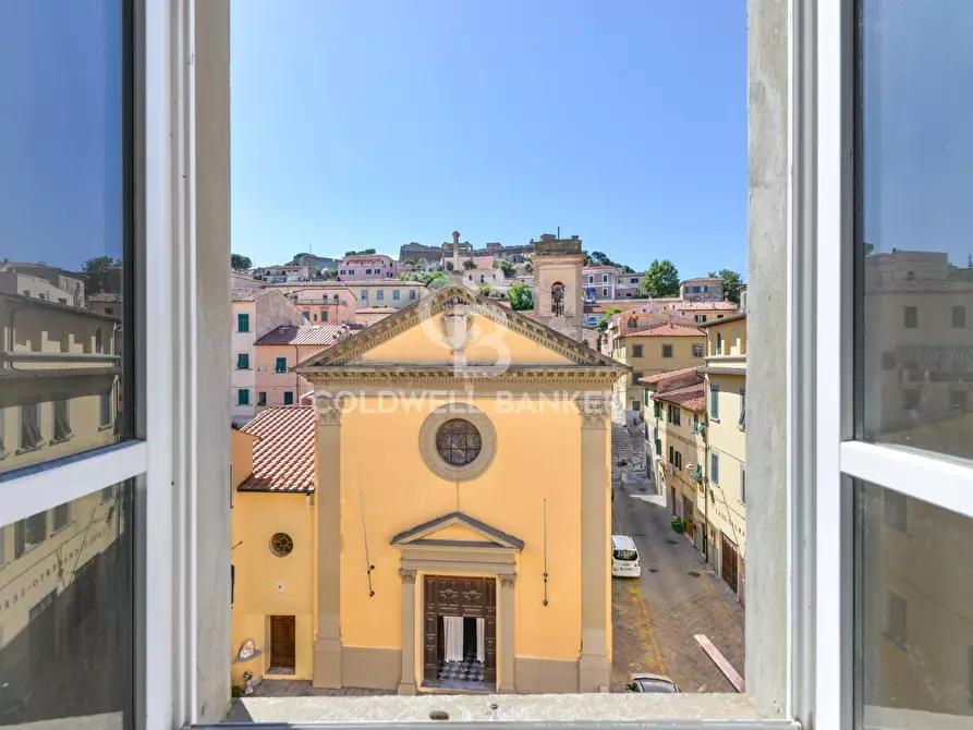Immagine 10 di Appartamento in vendita  in Via Roma a Portoferraio
