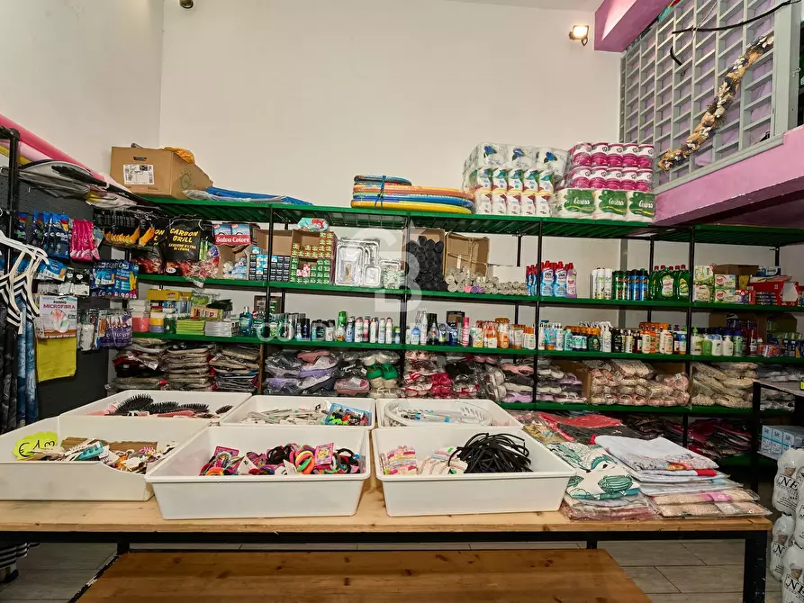 Immagine 8 di Attività commerciale in vendita  in Viale dei Tritoni 52 a Tarquinia