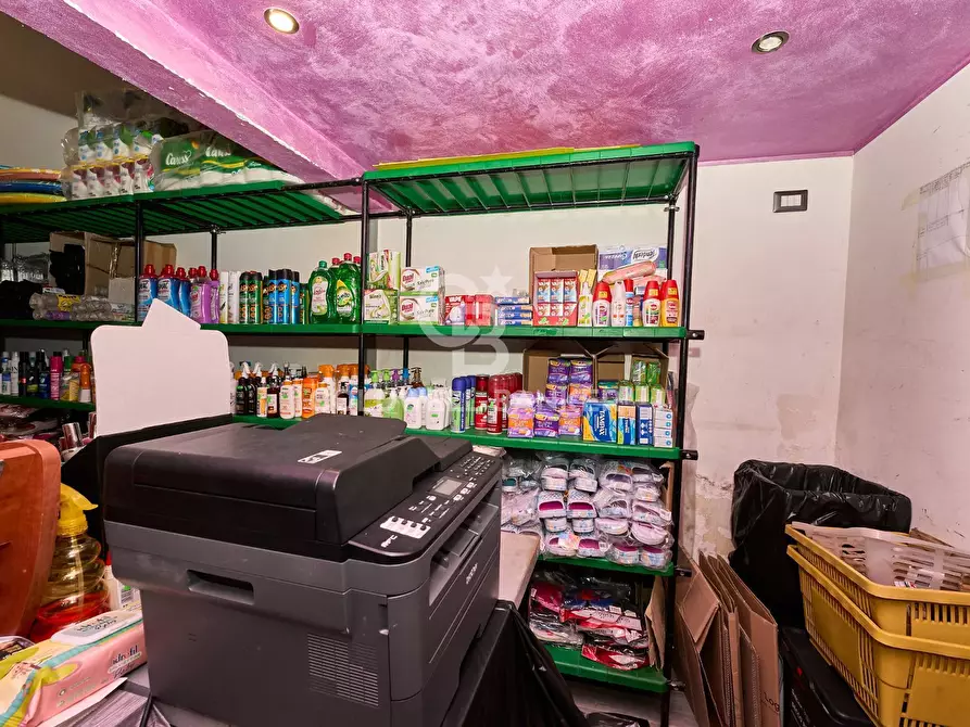Immagine 19 di Attività commerciale in vendita  in Viale dei Tritoni 52 a Tarquinia
