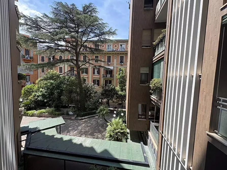 Immagine 10 di Ufficio in affitto  in Via Giuseppe  Mazzini 4 /4a a Roma