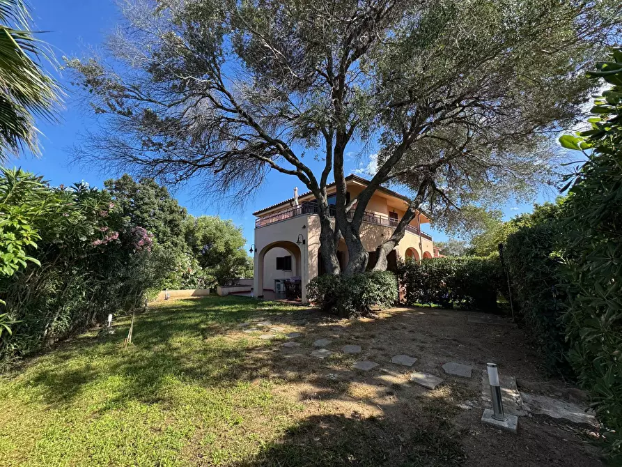 Immagine 1 di Appartamento in vendita  in via GRAMSCI 144 a San Teodoro