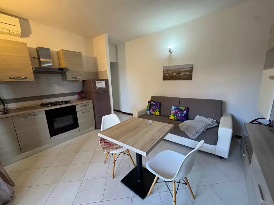 Immagine 8 di Appartamento in vendita  in via GRAMSCI 144 a San Teodoro