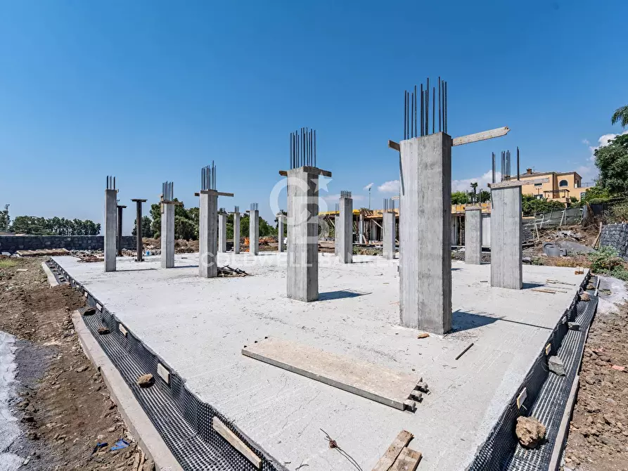 Immagine 16 di Villa in vendita  in via Luigi Pirandello sn a Gravina Di Catania