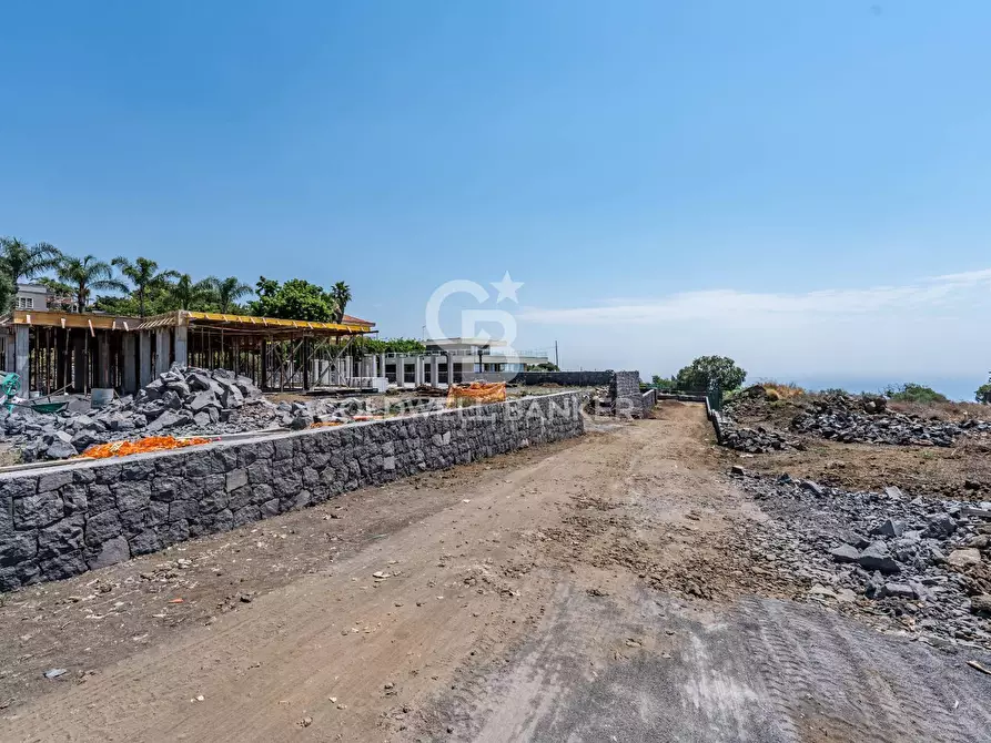 Immagine 20 di Villa in vendita  in via Luigi Pirandello sn a Gravina Di Catania