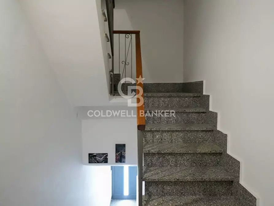 Immagine 13 di Palazzo in vendita  in via trieste 30 a Linguaglossa