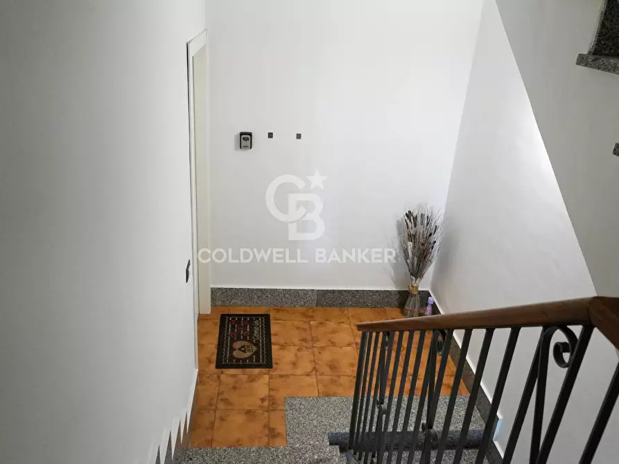Immagine 24 di Palazzo in vendita  in via trieste 30 a Linguaglossa