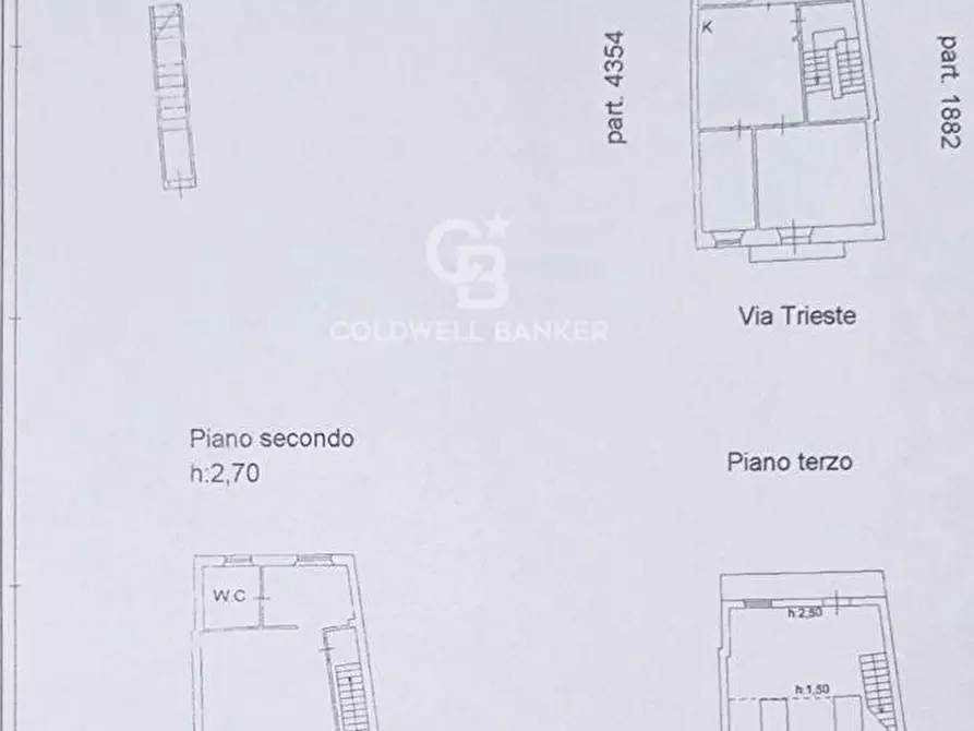 Immagine 31 di Palazzo in vendita  in via trieste 30 a Linguaglossa