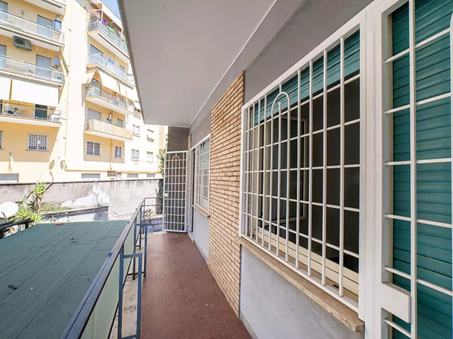 Immagine 24 di Appartamento in vendita  in Via Pasquale Revoltella 92 a Roma