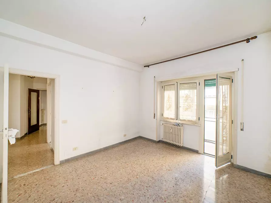 Immagine 19 di Appartamento in vendita  in Via Pasquale Revoltella 92 a Roma