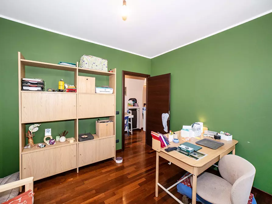 Immagine 25 di Appartamento in vendita  in Via Corleto Perticara 11 a Roma