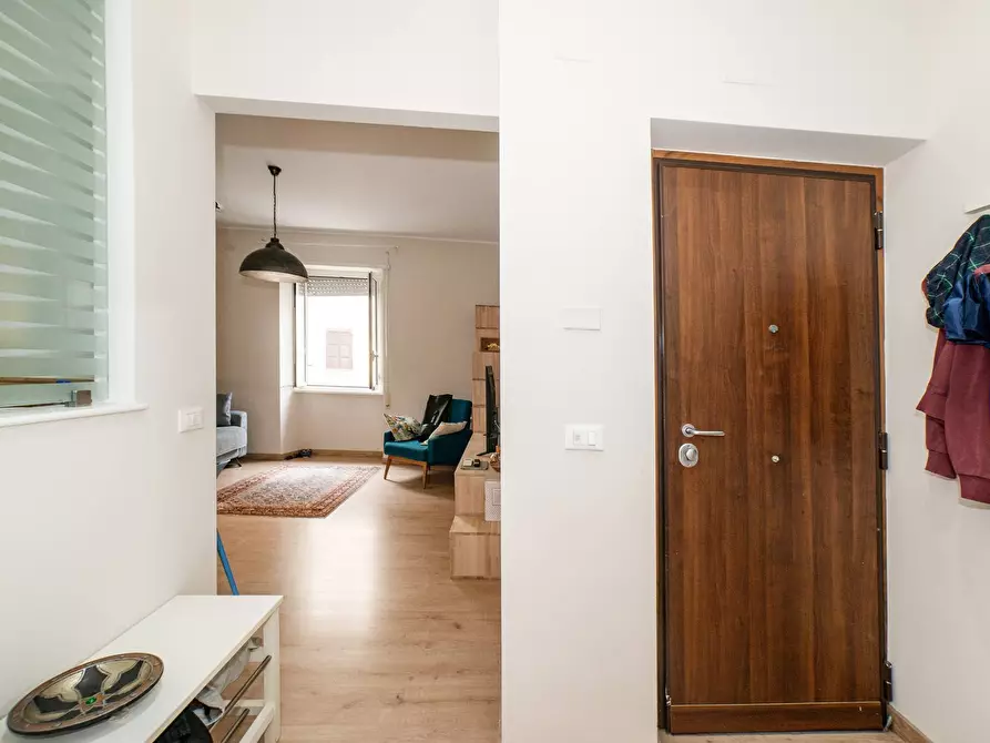 Immagine 8 di Appartamento in vendita  in Via Matteo Ricci 8 a Roma