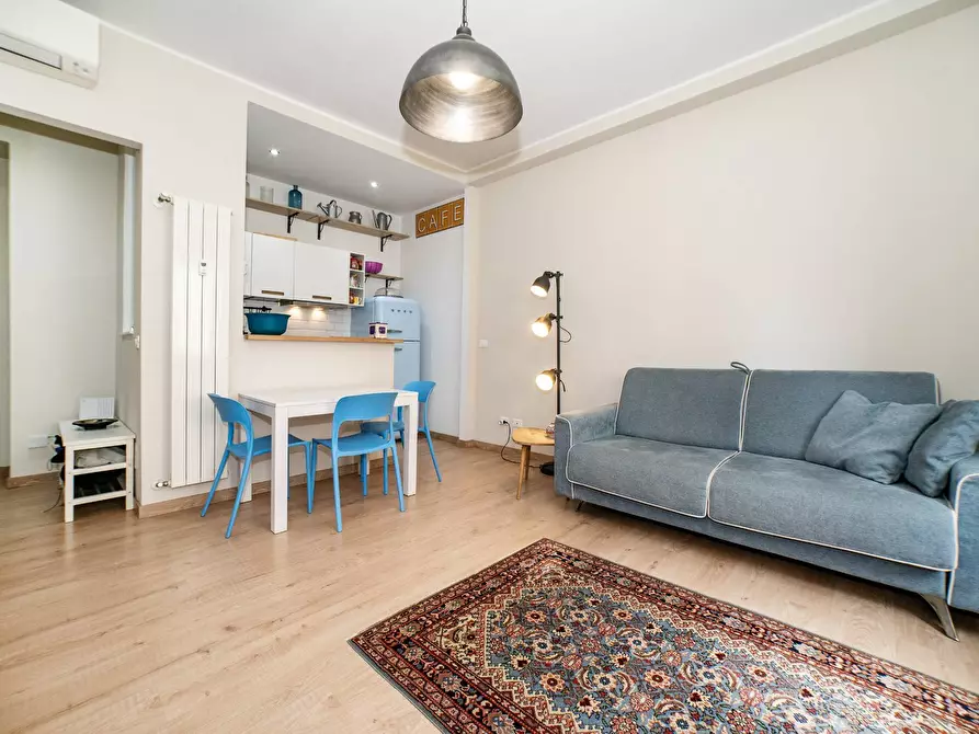 Immagine 10 di Appartamento in vendita  in Via Matteo Ricci 8 a Roma