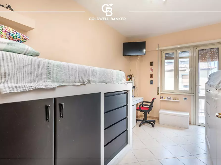 Immagine 11 di Appartamento in vendita  in Via Placanica 45 a Roma