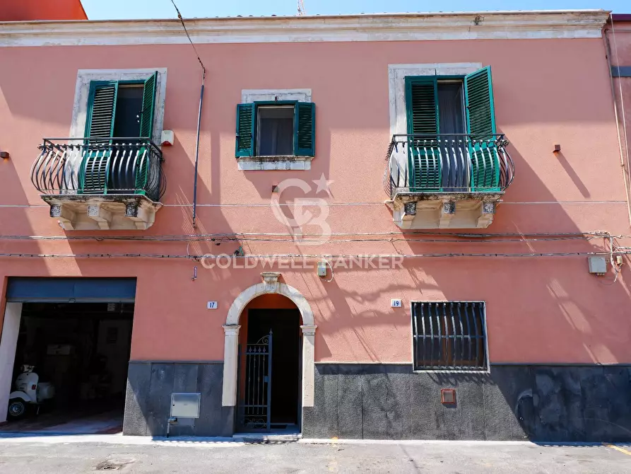 Immagine 2 di Casa indipendente in vendita  in Via Bonaccorsi 17 a Catania