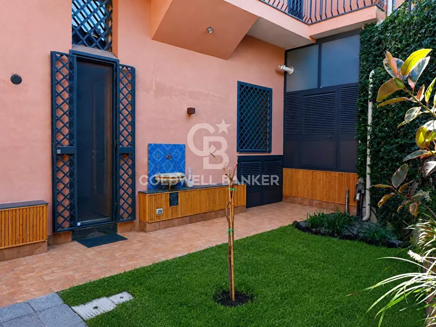 Immagine 18 di Casa indipendente in vendita  in Via Bonaccorsi 17 a Catania