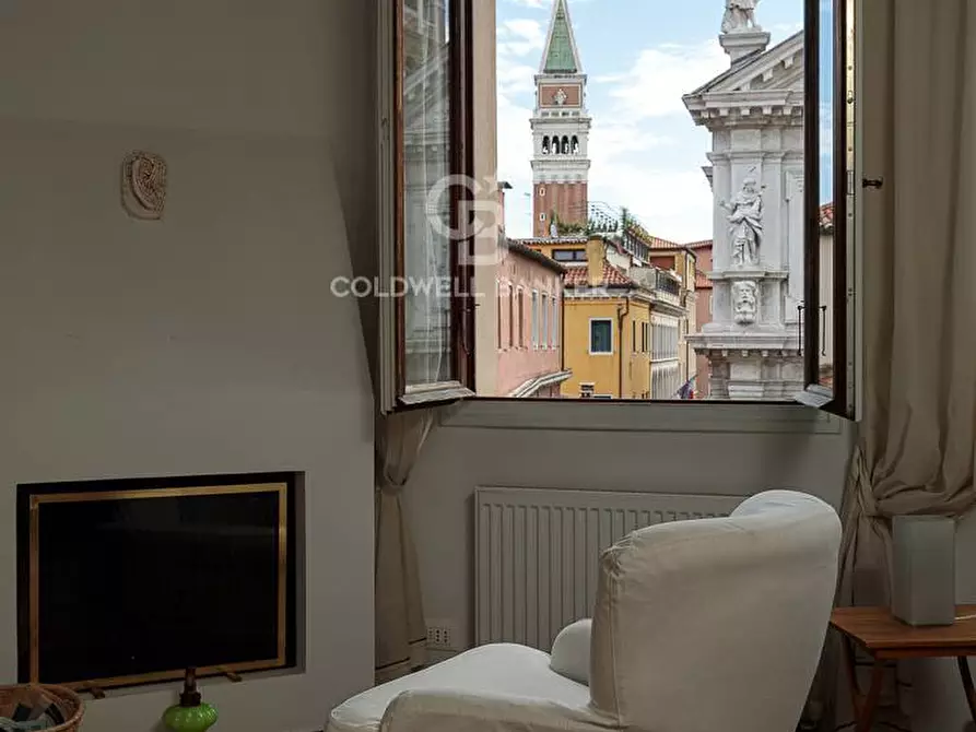 Immagine 5 di Appartamento in affitto  in Calle Larga San Marco - San Marco 2090 a Venezia
