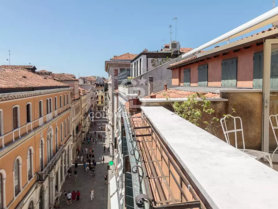 Immagine 36 di Appartamento in affitto  in Calle Larga San Marco - San Marco 2090 a Venezia
