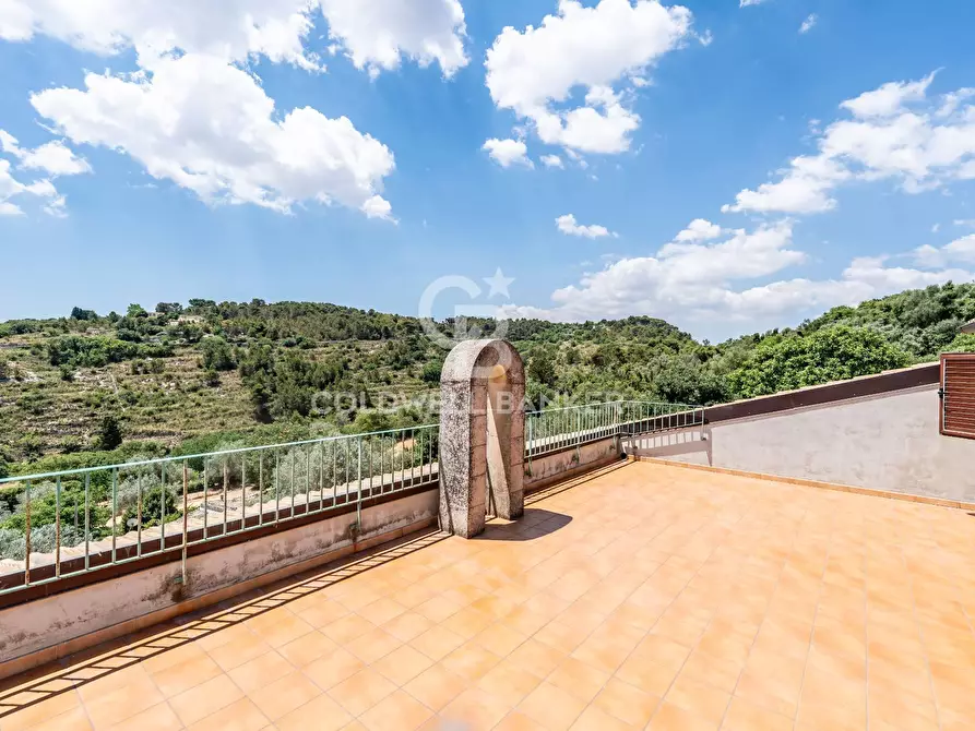 Immagine 39 di Villa in vendita  in Via Barone Salvatore Ferla di Tristaino a Palazzolo Acreide