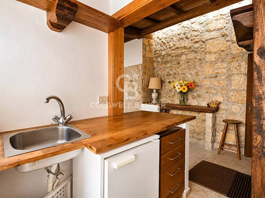 Immagine 9 di Casa semindipendente in vendita  in Via XX Settembre 51 a Tarquinia