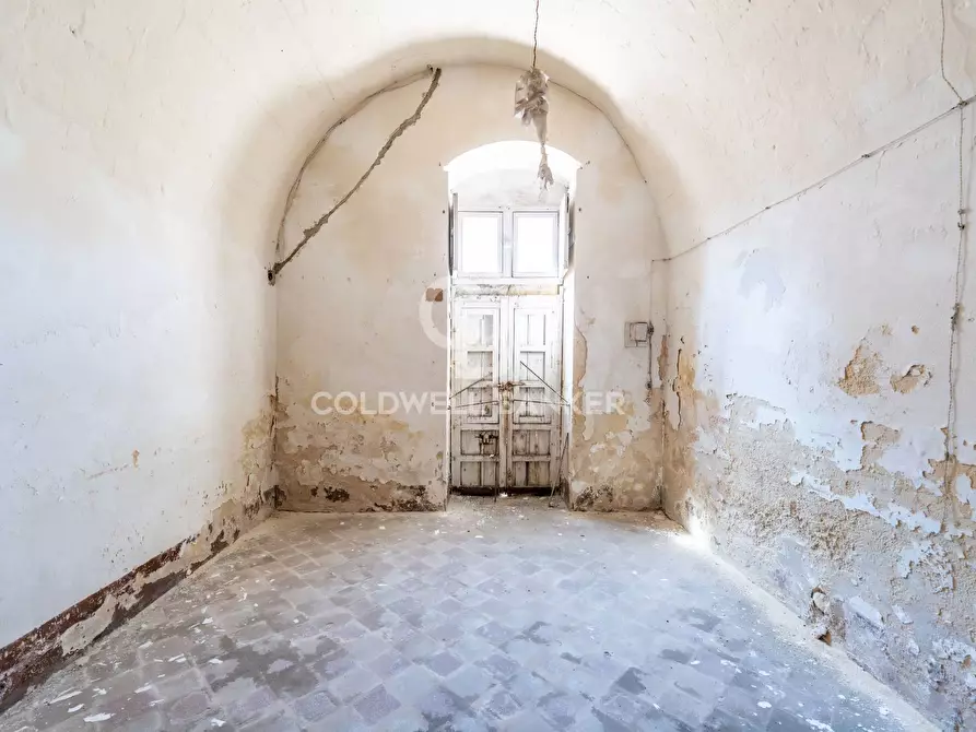 Immagine 46 di Palazzo in vendita  in Via Messina 37 a Buccheri