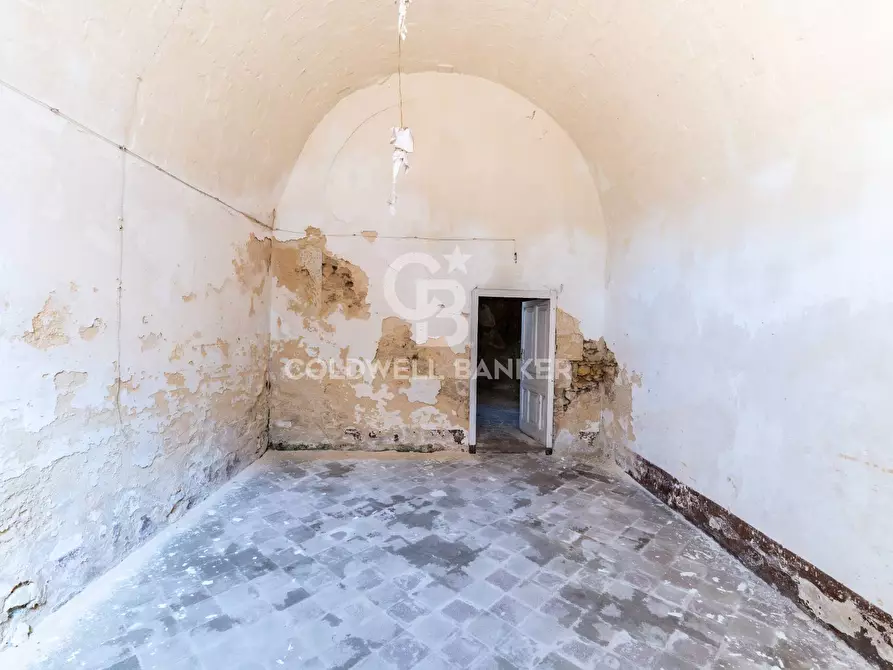 Immagine 47 di Palazzo in vendita  in Via Messina 37 a Buccheri