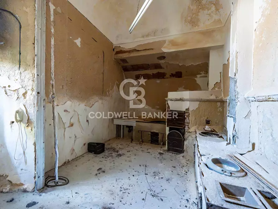 Immagine 31 di Palazzo in vendita  in Via Messina 37 a Buccheri