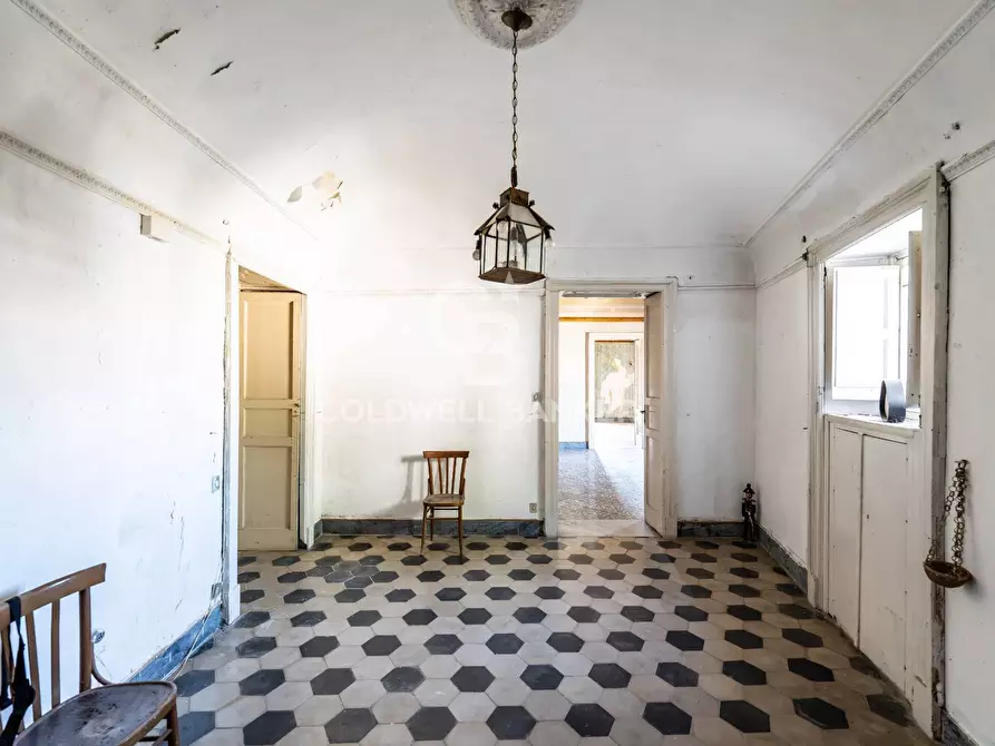 Immagine 28 di Palazzo in vendita  in Via Messina 37 a Buccheri