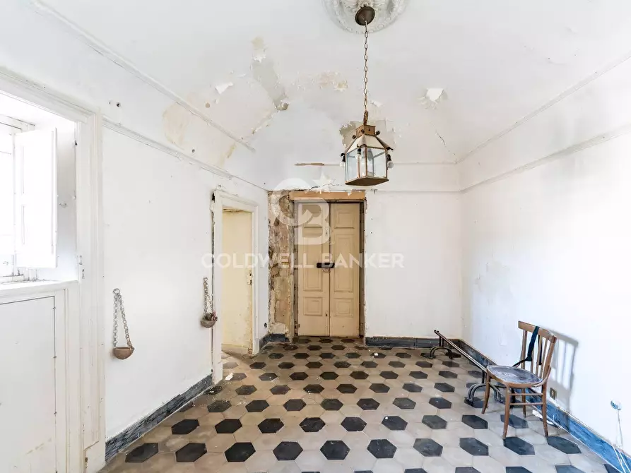 Immagine 29 di Palazzo in vendita  in Via Messina 37 a Buccheri
