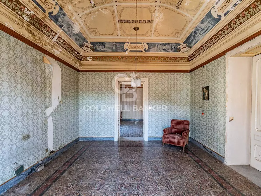 Immagine 20 di Palazzo in vendita  in Via Messina 37 a Buccheri