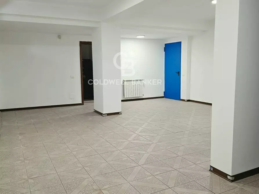 Immagine 32 di Villa in vendita  in Via Alcaloro Petrone 16/B - 16/C a Viagrande