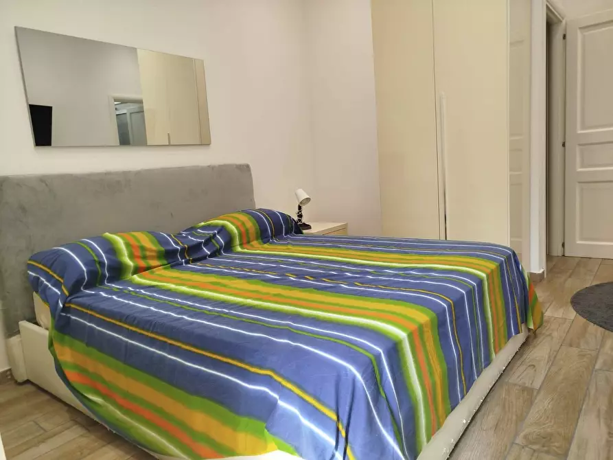 Immagine 8 di Appartamento in vendita  in VIA DEL PARCO CARELLI a Napoli