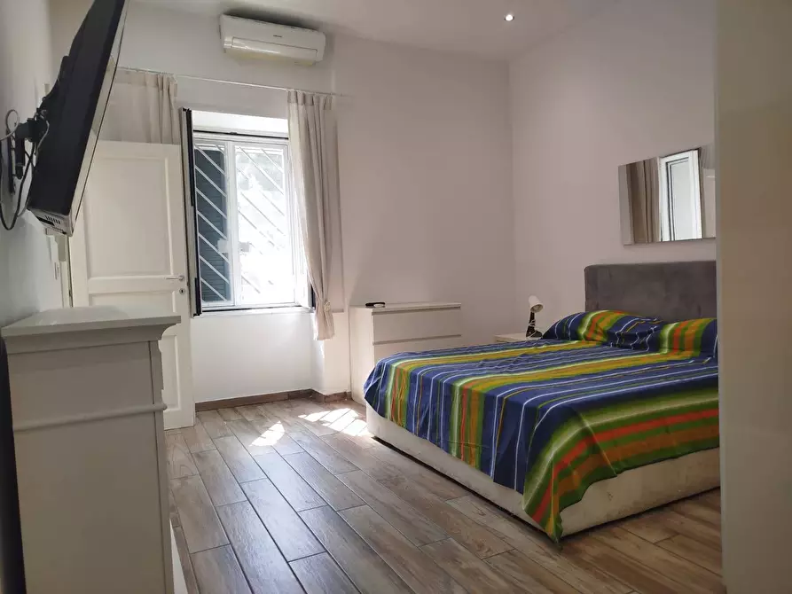 Immagine 10 di Appartamento in vendita  in VIA DEL PARCO CARELLI a Napoli