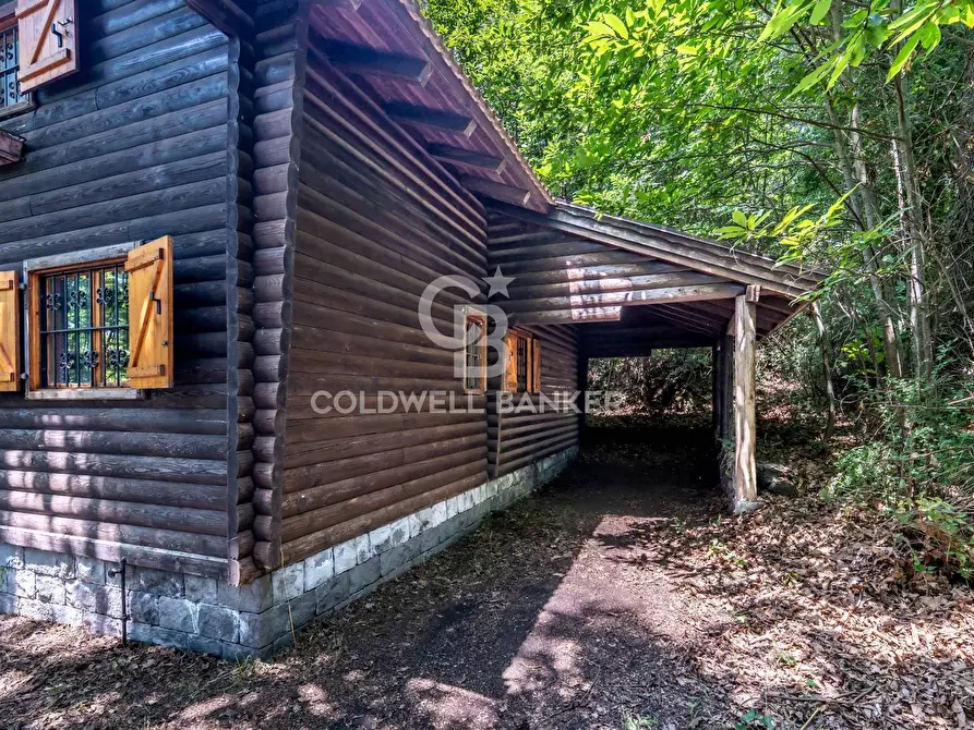 Immagine 10 di Villa in vendita  in Via Dottore Giuseppe Zappalà 196 a Trecastagni