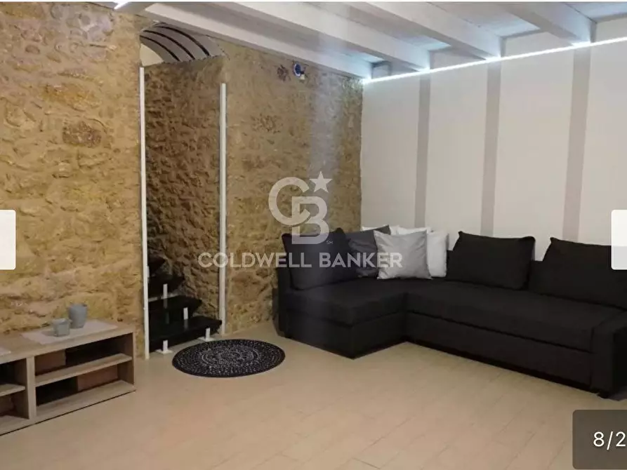 Immagine 1 di Appartamento in vendita  in via San Pietro 7 a Caltagirone