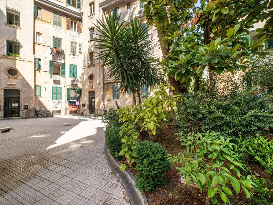 Immagine 13 di Attico in vendita  in Via Galileo Ferraris 19 a Roma