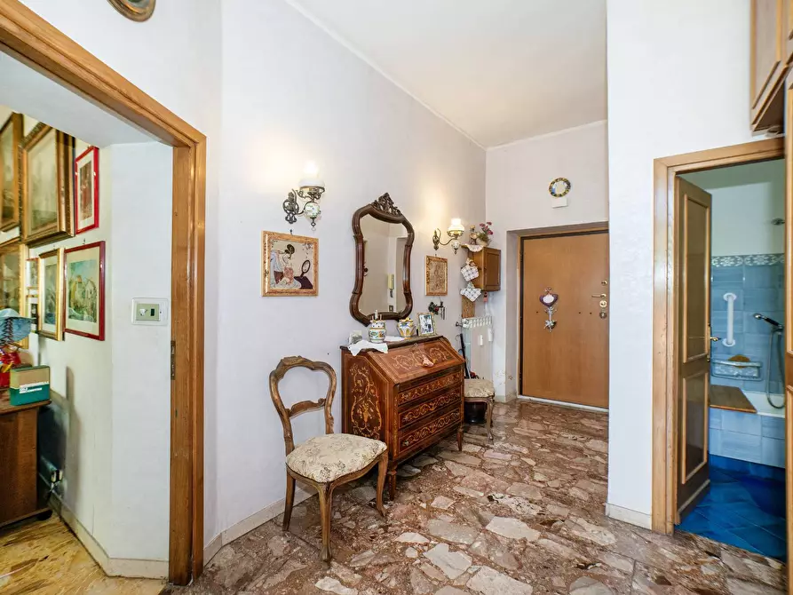 Immagine 18 di Attico in vendita  in Via Galileo Ferraris 19 a Roma
